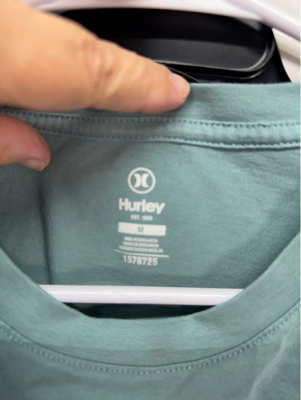 Hurley - Picture 3 of 4